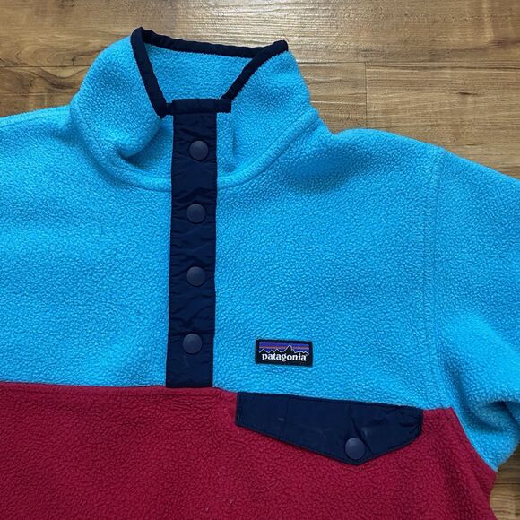 Patagonia Girl’s 10 M Synchilla Pullover T-Snap Fleece Blue Red Outdoor Hike Ski - Picture 7 of 16